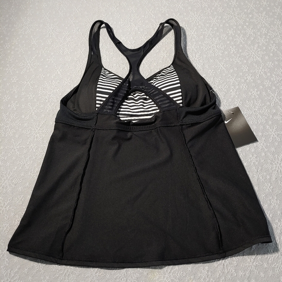 Nike New Women's Sport Top - Picture 5 of 7